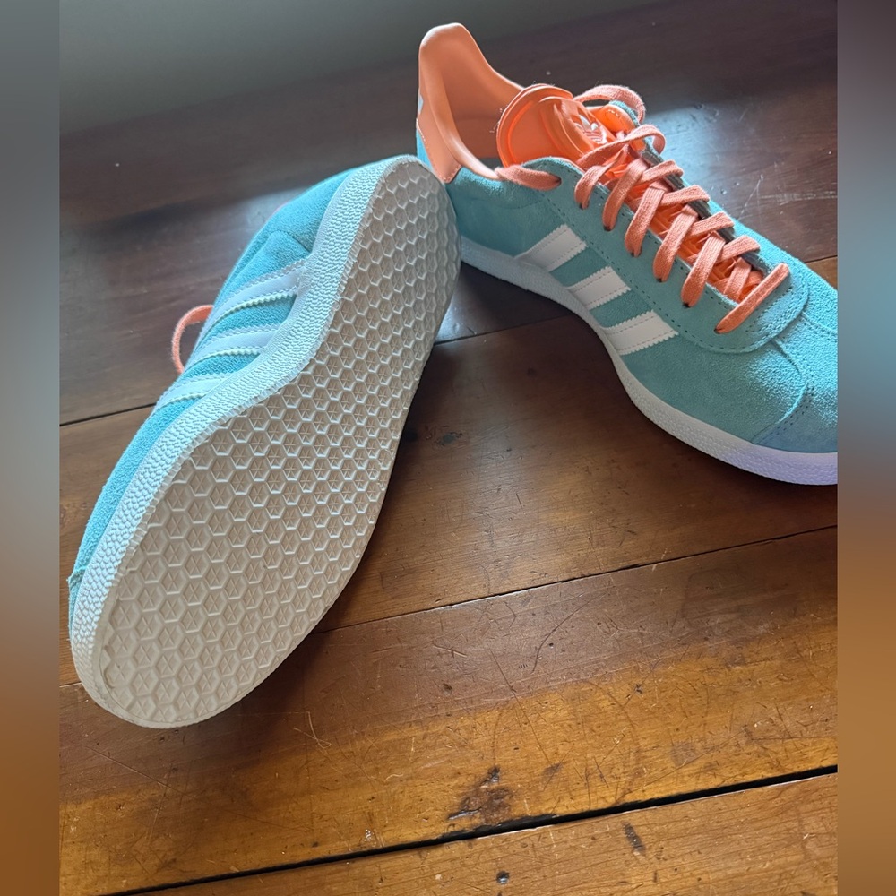 Adidas 2024 Inter Miami CF Archive Gazelle - Picture 2 of 6